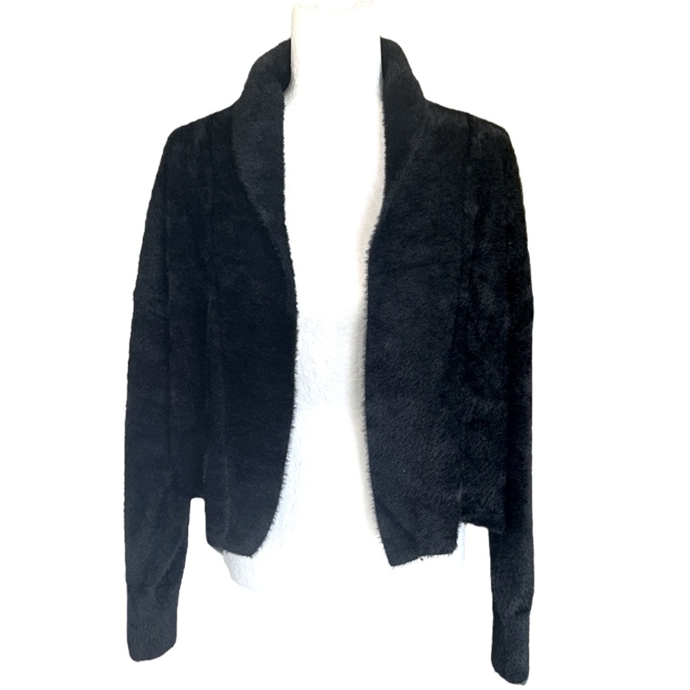 LN J. Society Black Fuzzy Faux Fur Cozy Cropped Knit Shrug Cardigan Jacket - L